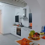 Dell'acquario Alojamento de Acomodação e Pequeno-almoço 4*